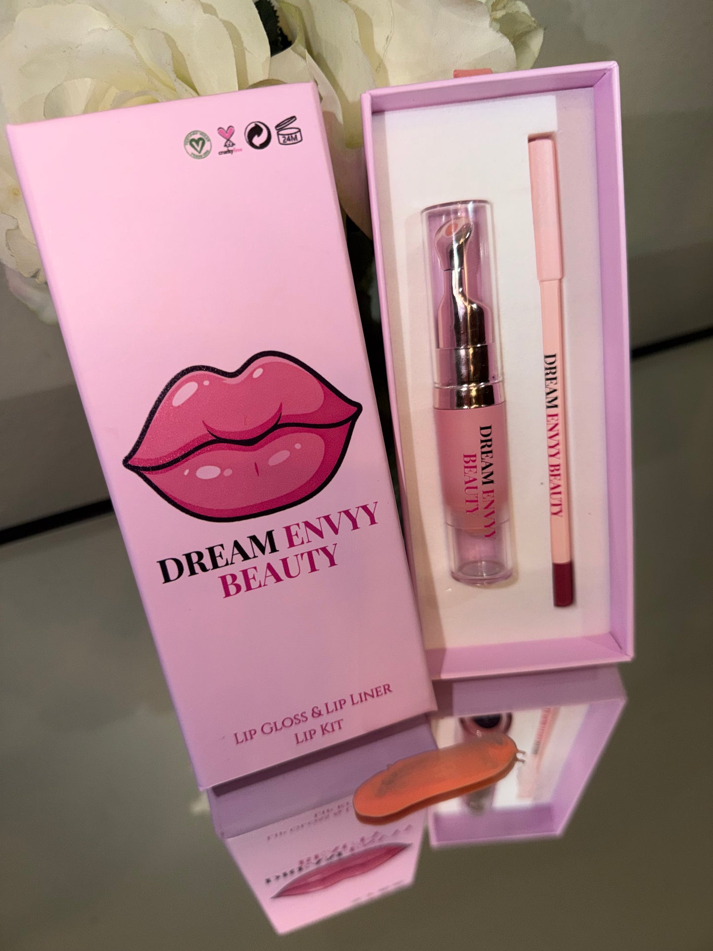 The perfectly POUT "Candy Girl" by Dream Envyy Beauty